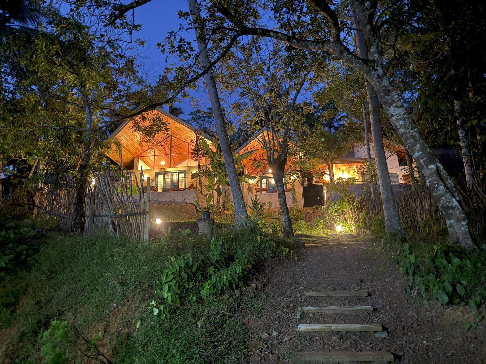Muthu Nila Villas- *