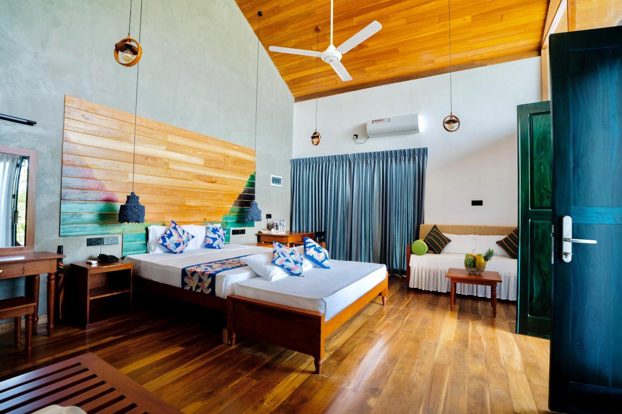 Отель Muthu Nila Villas-